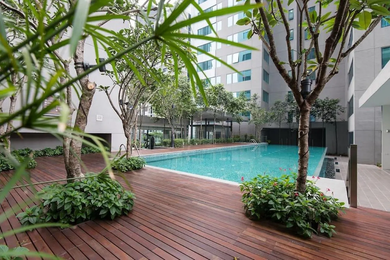 Mercu Summer Suite - Little Penguin Kuala Lumpur 0*,
