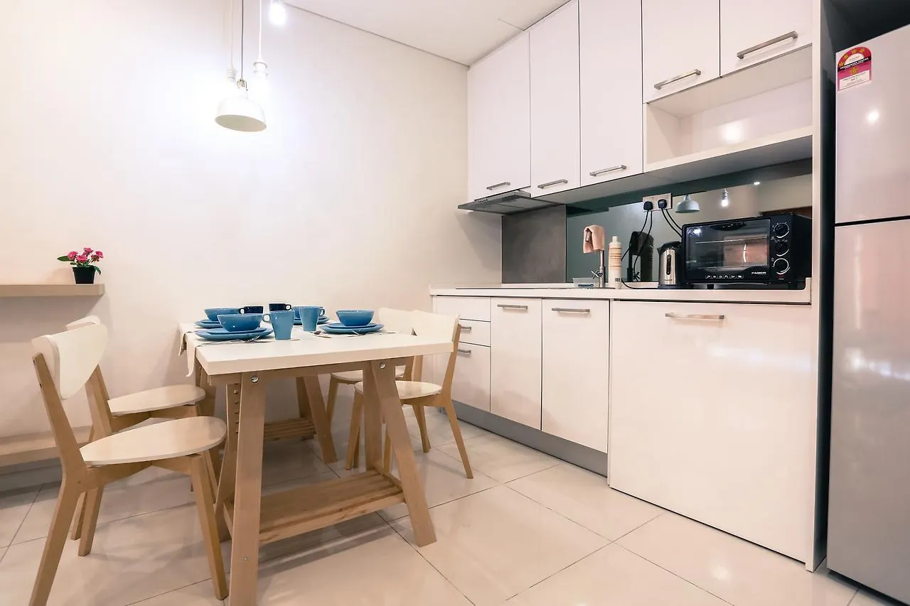 Mercu Summer Suite - Little Penguin Kuala Lumpur Apartment