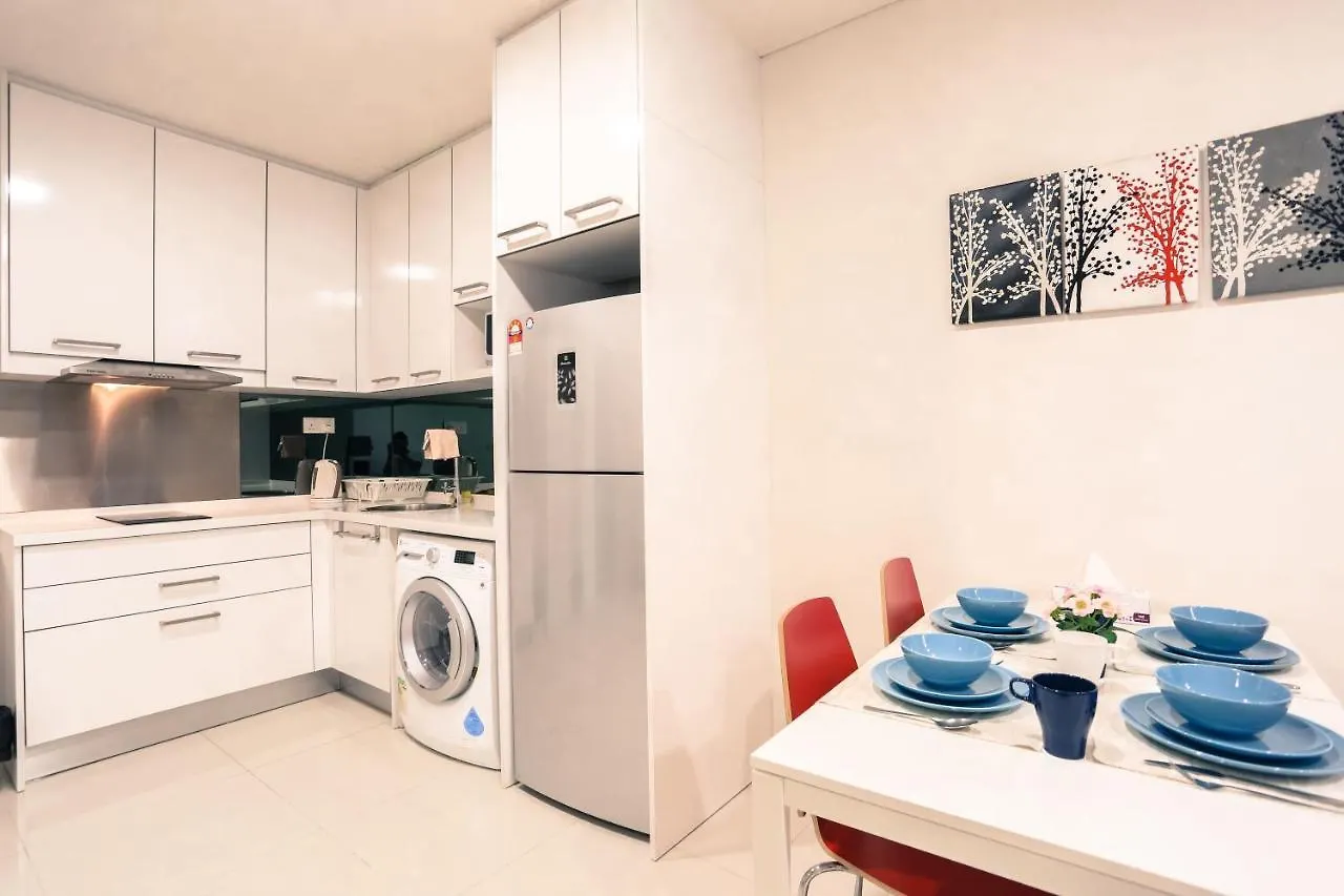 Apartment Mercu Summer Suite - Little Penguin Kuala Lumpur
